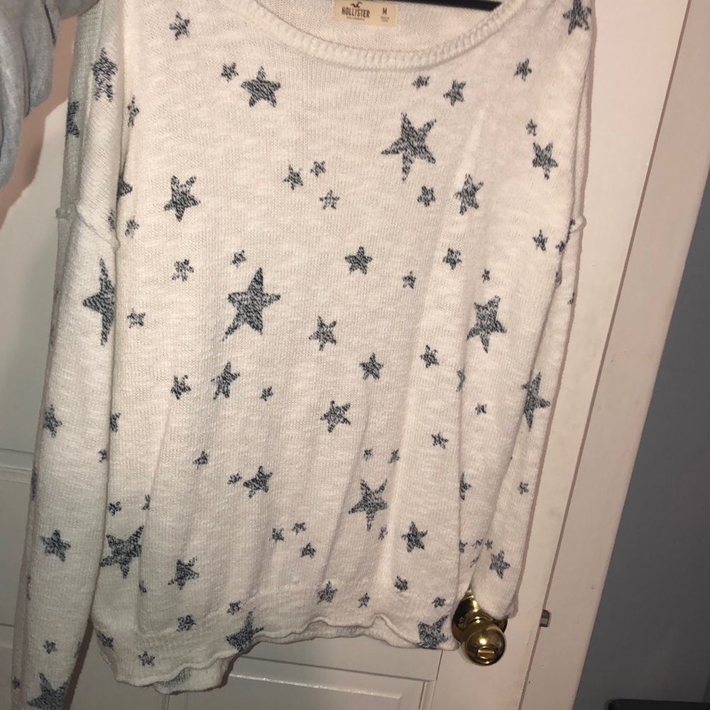 hollister star sweater